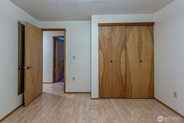 1808 Riverview Drive NE, Auburn, WA 98002