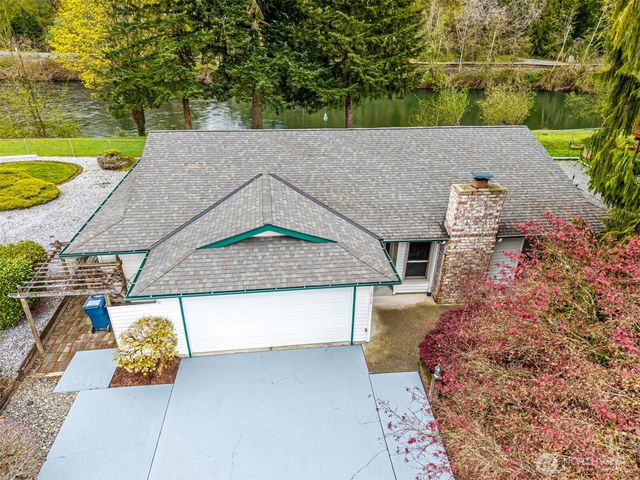 1808 Riverview Drive NE, Auburn, WA 98002