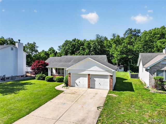 10 Eldorado Drive, Moscow Mills, MO 63362