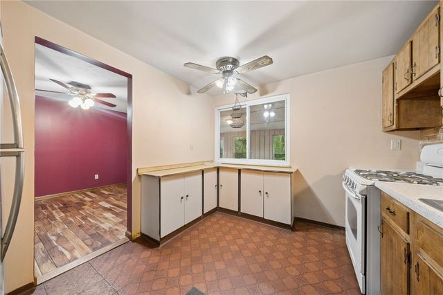 506 Malabar Dr, Plum Boro, PA 15239