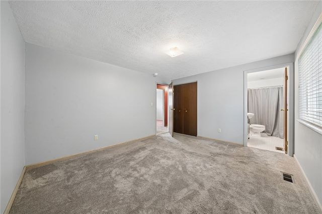 506 Malabar Dr, Plum Boro, PA 15239