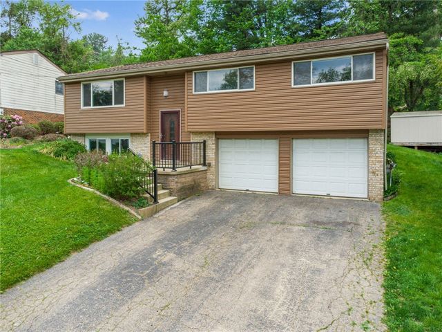 506 Malabar Dr, Plum Boro, PA 15239