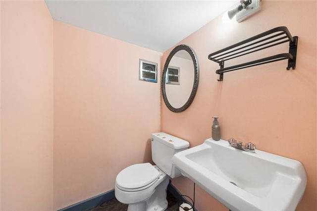 506 Malabar Dr, Plum Boro, PA 15239