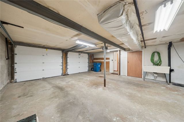 506 Malabar Dr, Plum Boro, PA 15239