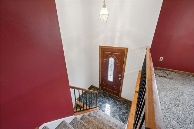 506 Malabar Dr, Plum Boro, PA 15239