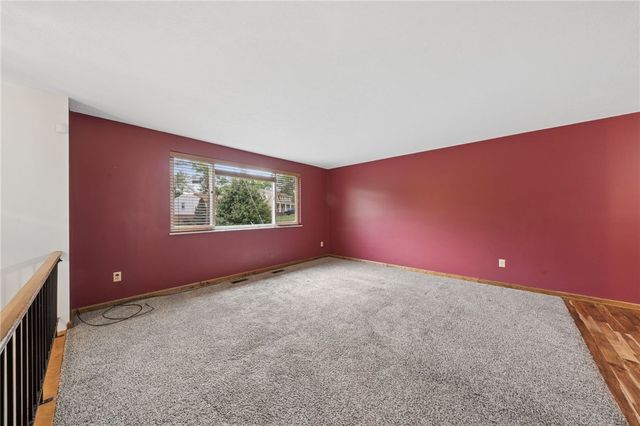 506 Malabar Dr, Plum Boro, PA 15239