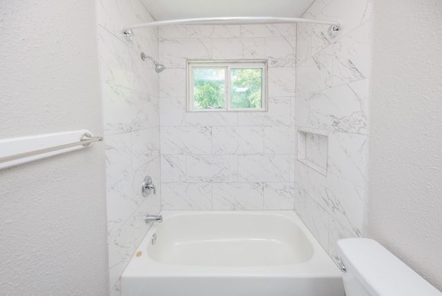 16418 Blackhawk Boulevard, Friendswood, TX 77546