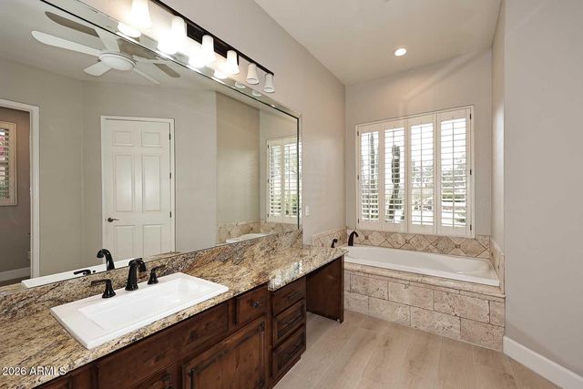 11198 N 121ST Way, Scottsdale, AZ 85259