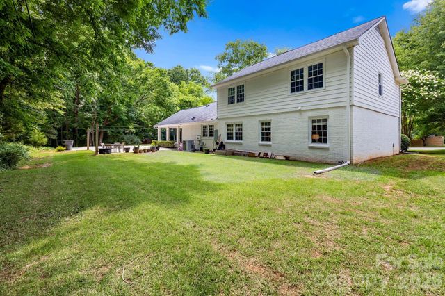 6620 Newhall Road, Charlotte, NC 28270
