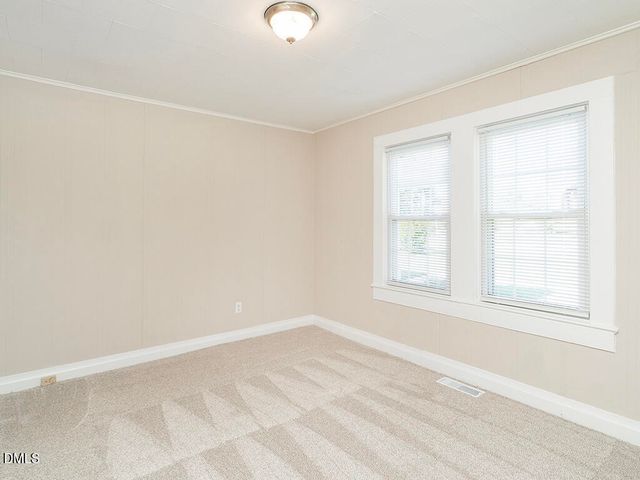 1441 N Graham Hopedale Road, Burlington, NC 27217