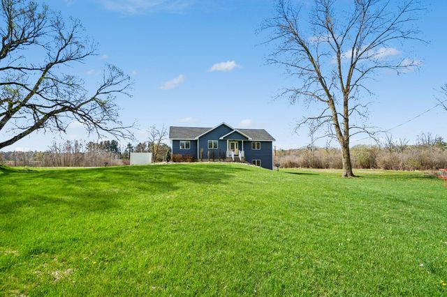 3214 7th Street, Wayland, MI 49348