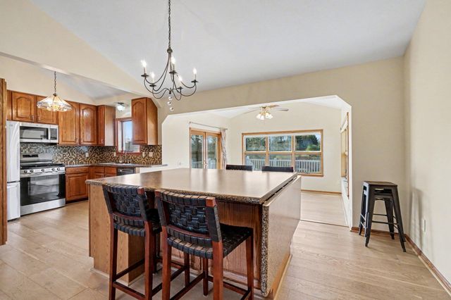 3214 7th Street, Wayland, MI 49348