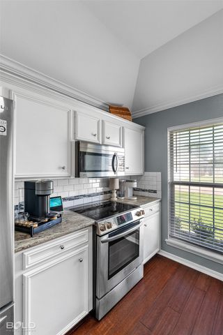 9108 Coral Bells Court, Shreveport, LA 71115