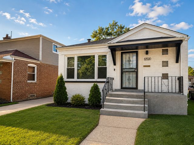 12520 S Yale Avenue, Chicago, IL 60628