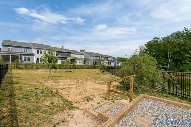 13729 Randolph Pond Ln, Midlothian, VA 23114