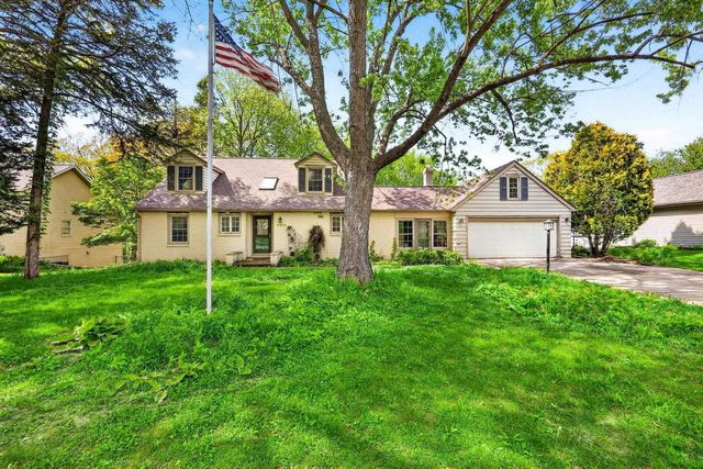 2410 River View Drive, Janesville, WI 53546