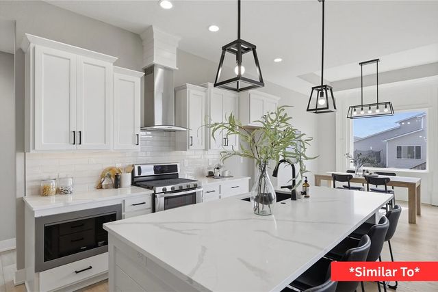 1203 NE Meadow Crossing Drive, Ankeny, IA 50021
