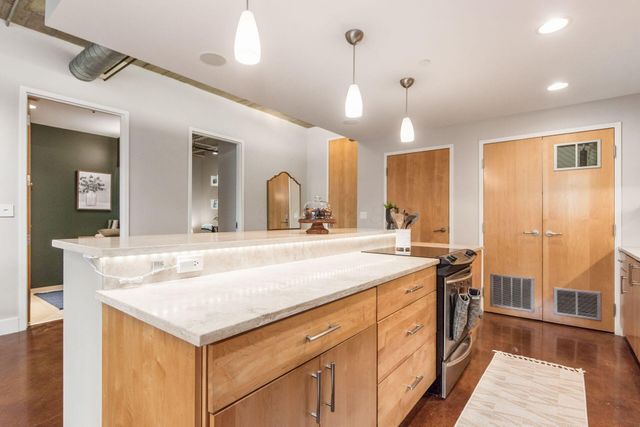 199 S 5th Street, 406, Columbus, OH 43215