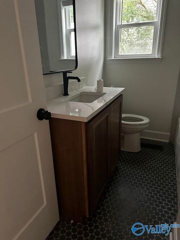 2006 Stanford Drive, Huntsville, AL 35801