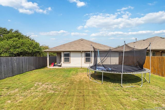 2710 Green Leaf Way, San Antonio, TX 78244