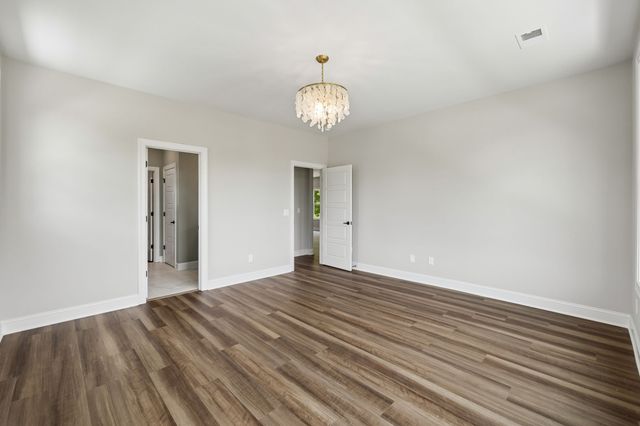 2636 Phillips Rd, Lebanon, TN 37087