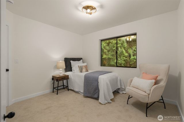 3036 E Ames Lake Drive NE, Redmond, WA 98053