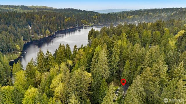 3036 E Ames Lake Drive NE, Redmond, WA 98053
