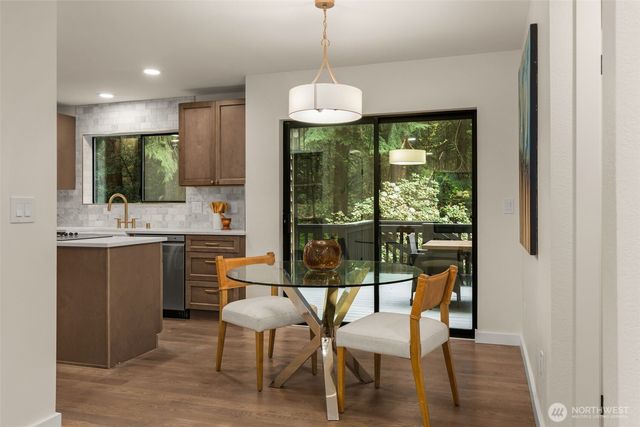 3036 E Ames Lake Drive NE, Redmond, WA 98053