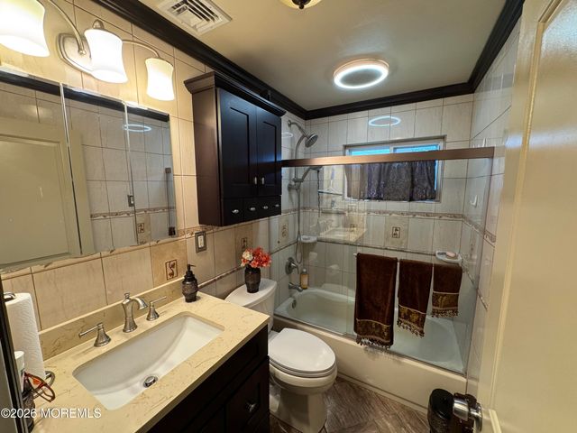1313 3rd Avenue, Asbury Park, NJ 07712