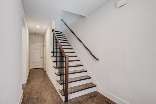 8234 Laflin Lane, Dallas, TX 75231