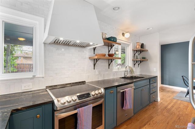 9565 W 52nd Avenue, Arvada, CO 80002