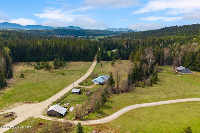 1206 Meadowood RD, Sandpoint, ID 83864