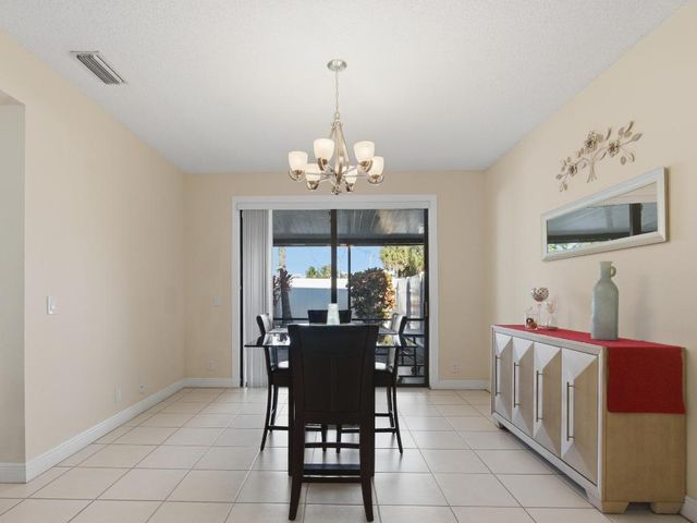 3962 Circle Lake Drive, West Palm Beach, FL 33417