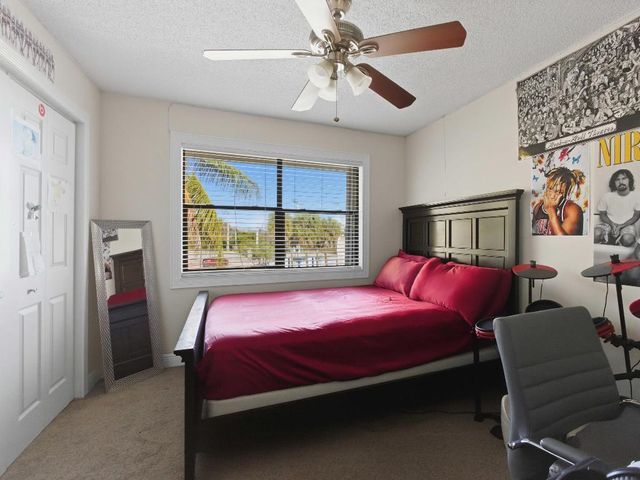 3962 Circle Lake Drive, West Palm Beach, FL 33417