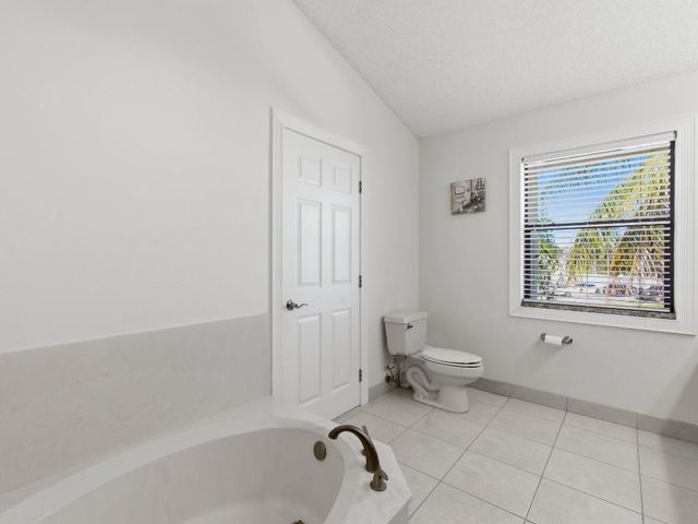 3962 Circle Lake Drive, West Palm Beach, FL 33417