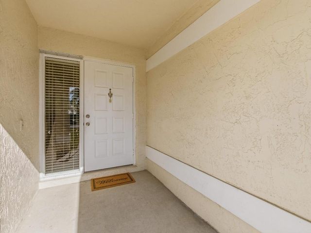 3962 Circle Lake Drive, West Palm Beach, FL 33417