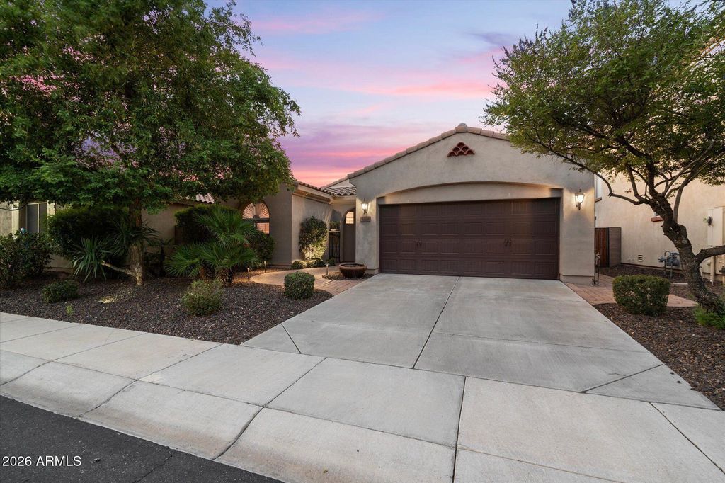 4424 E MURIEL Drive, Phoenix, AZ 85032 — photo 2