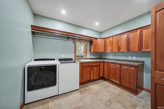30144 Copperwoods Drive, Granger, IN 46530