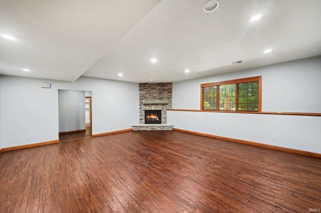 30144 Copperwoods Drive, Granger, IN 46530