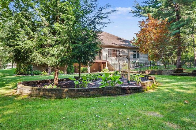 30144 Copperwoods Drive, Granger, IN 46530