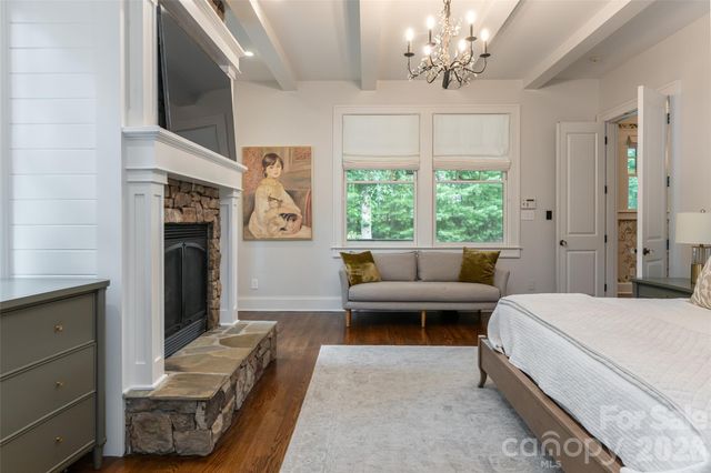 242 Racquet Club Road, Asheville, NC 28803