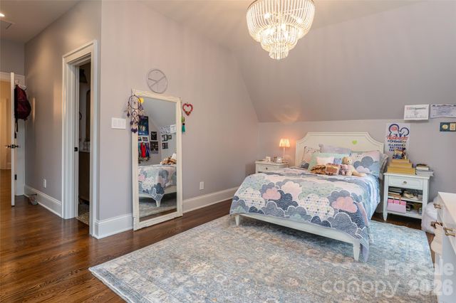 242 Racquet Club Road, Asheville, NC 28803