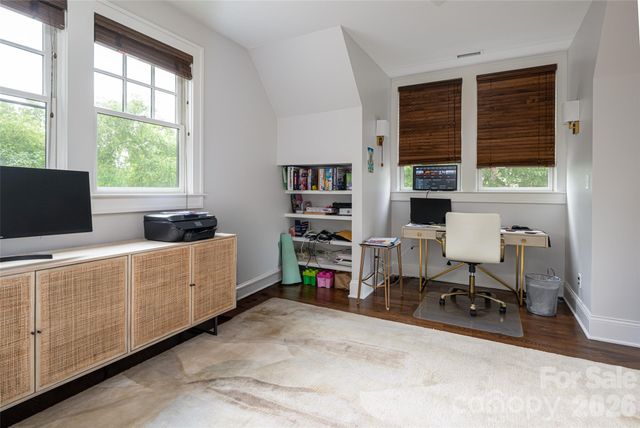 242 Racquet Club Road, Asheville, NC 28803