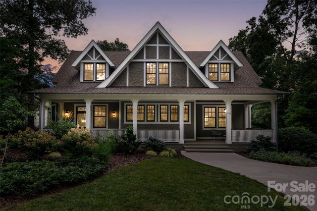 242 Racquet Club Road, Asheville, NC 28803