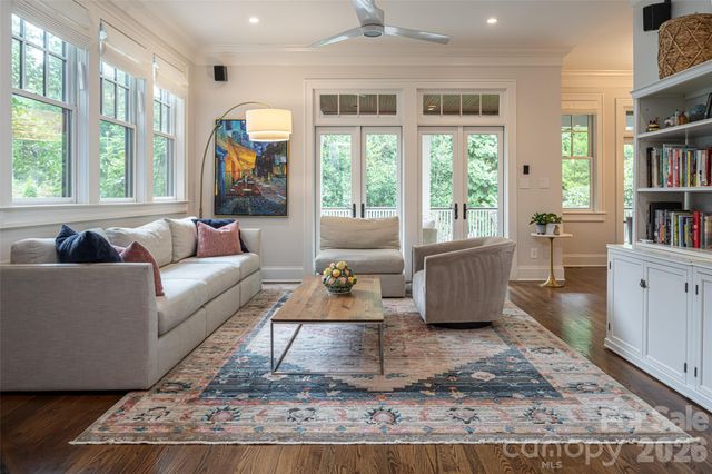 242 Racquet Club Road, Asheville, NC 28803