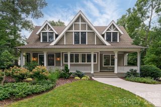 242 Racquet Club Road, Asheville, NC 28803