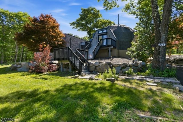 224 Holland Mt Rd, Jefferson Twp., NJ 07438