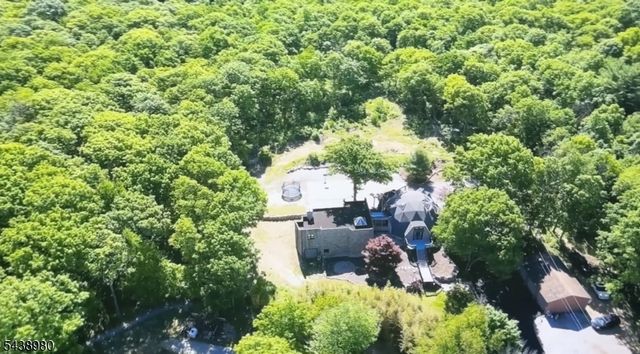 224 Holland Mt Rd, Jefferson Twp., NJ 07438
