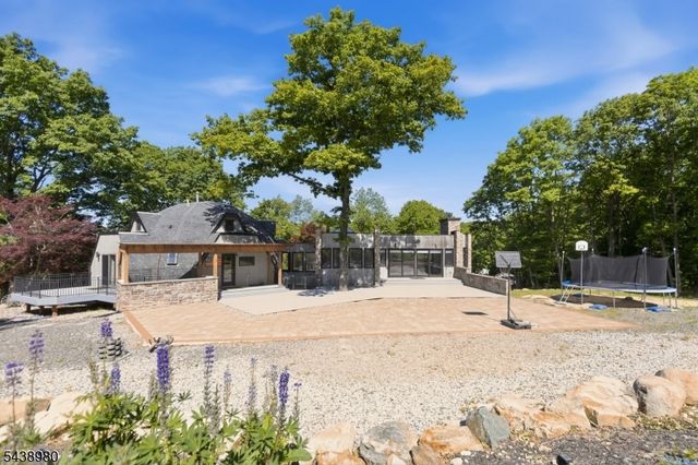 224 Holland Mt Rd, Jefferson Twp., NJ 07438