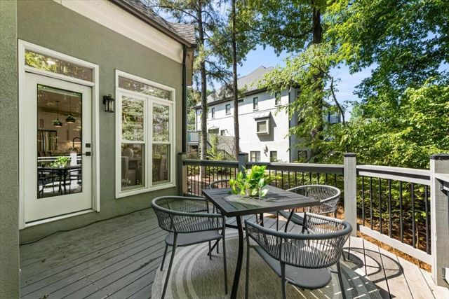 3851 Glenhurst Drive SE, Smyrna, GA 30080